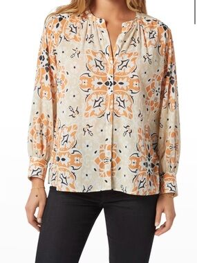 Relaxed Floral Print Button-Front Women’s Top in Cream and Orange